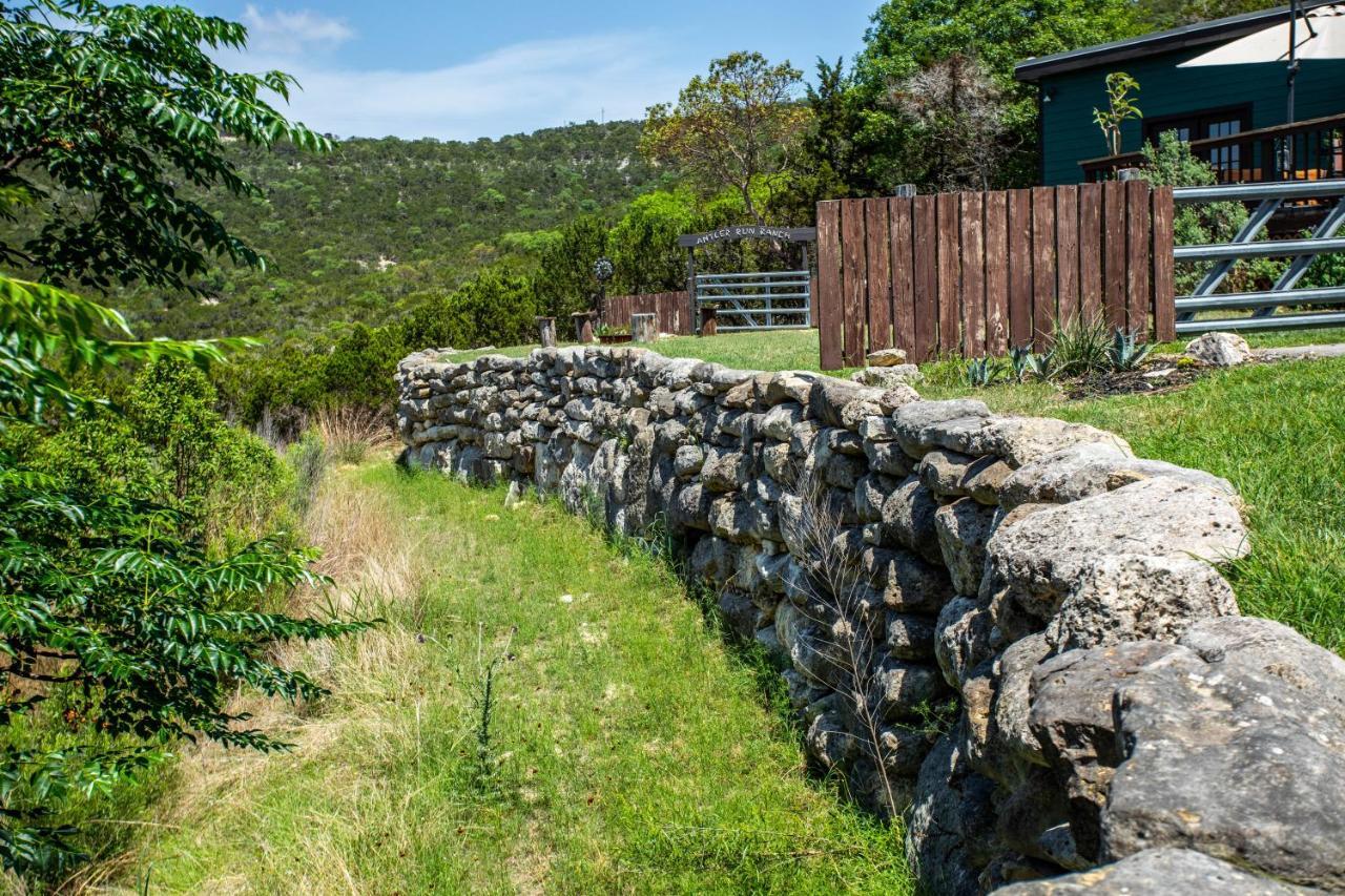 Antler Run Ranch Cabin Pipe Creek 外观 照片