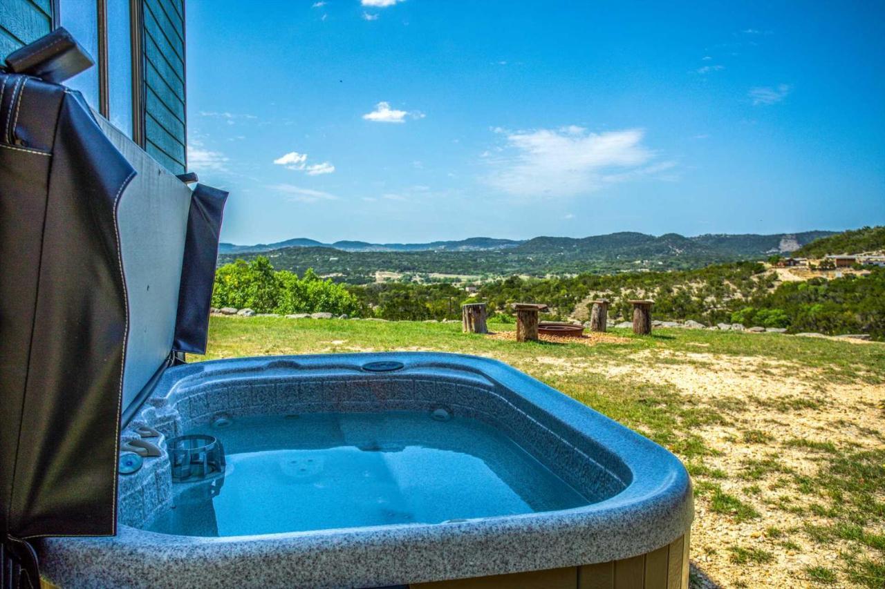 Antler Run Ranch Cabin Pipe Creek 外观 照片